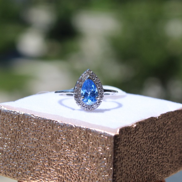 Tear drop ZC blue silver ring - Picture 2 of 5